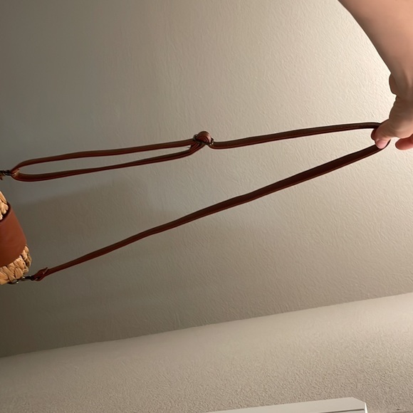 Straw Summer Bag (with detachable strap) - Picture 10 of 11